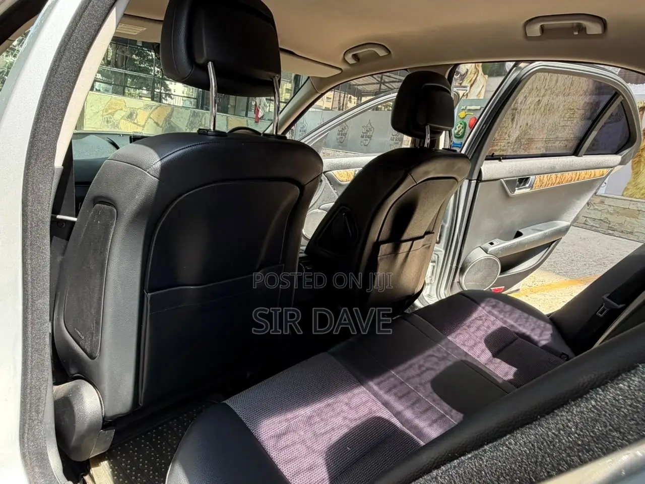 Mercedes-Benz C200 2010 Silver