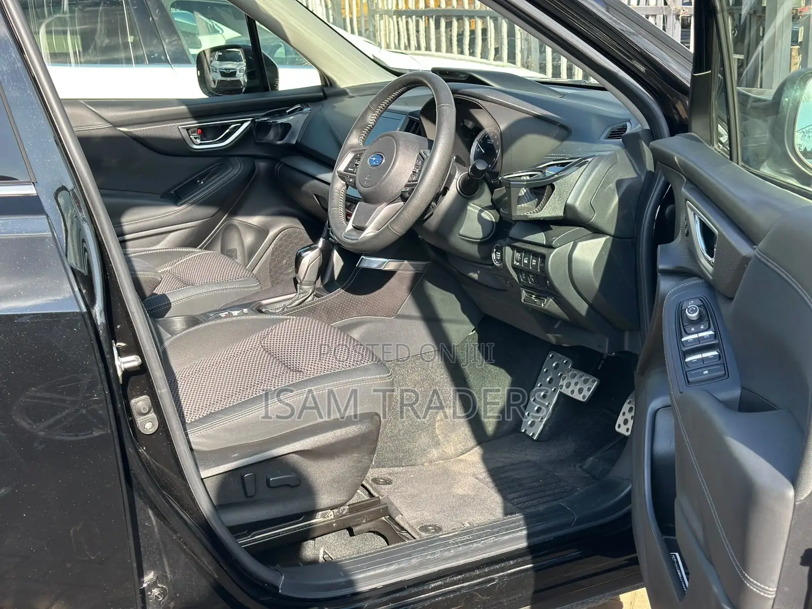 Subaru Forester Premium AWD 2019 Black