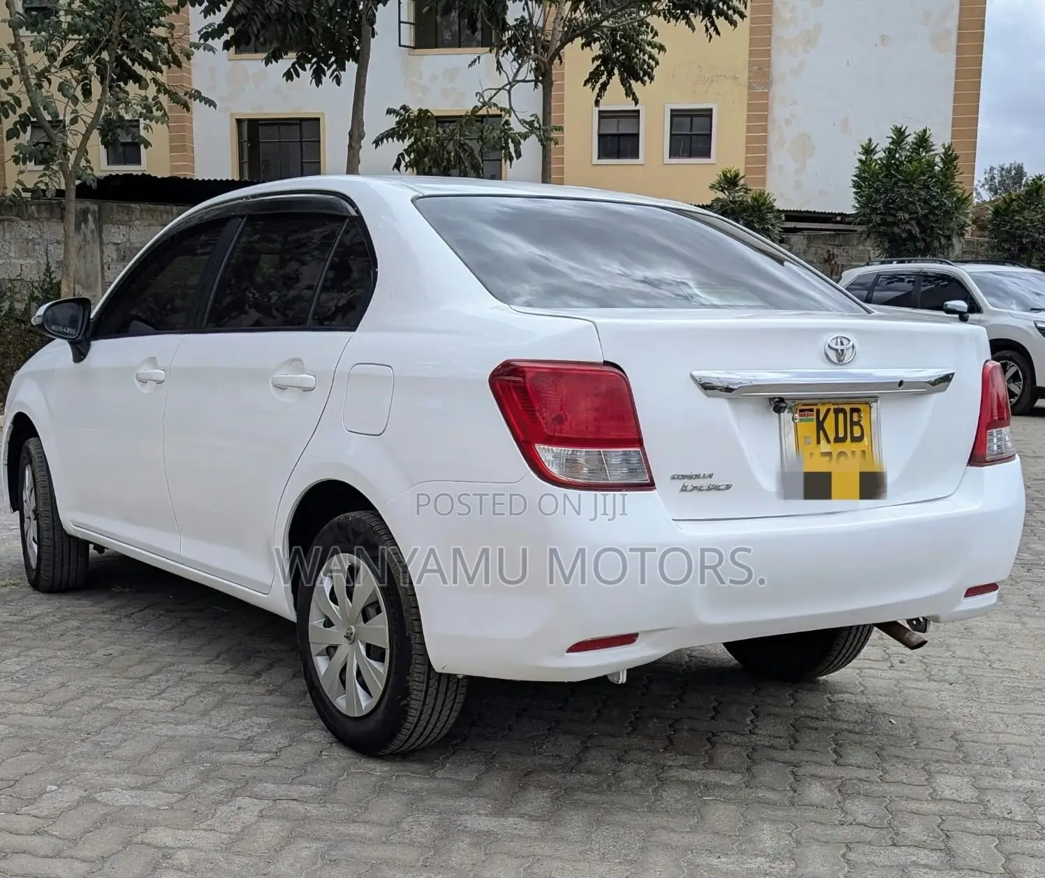 Toyota Axio 2013 White