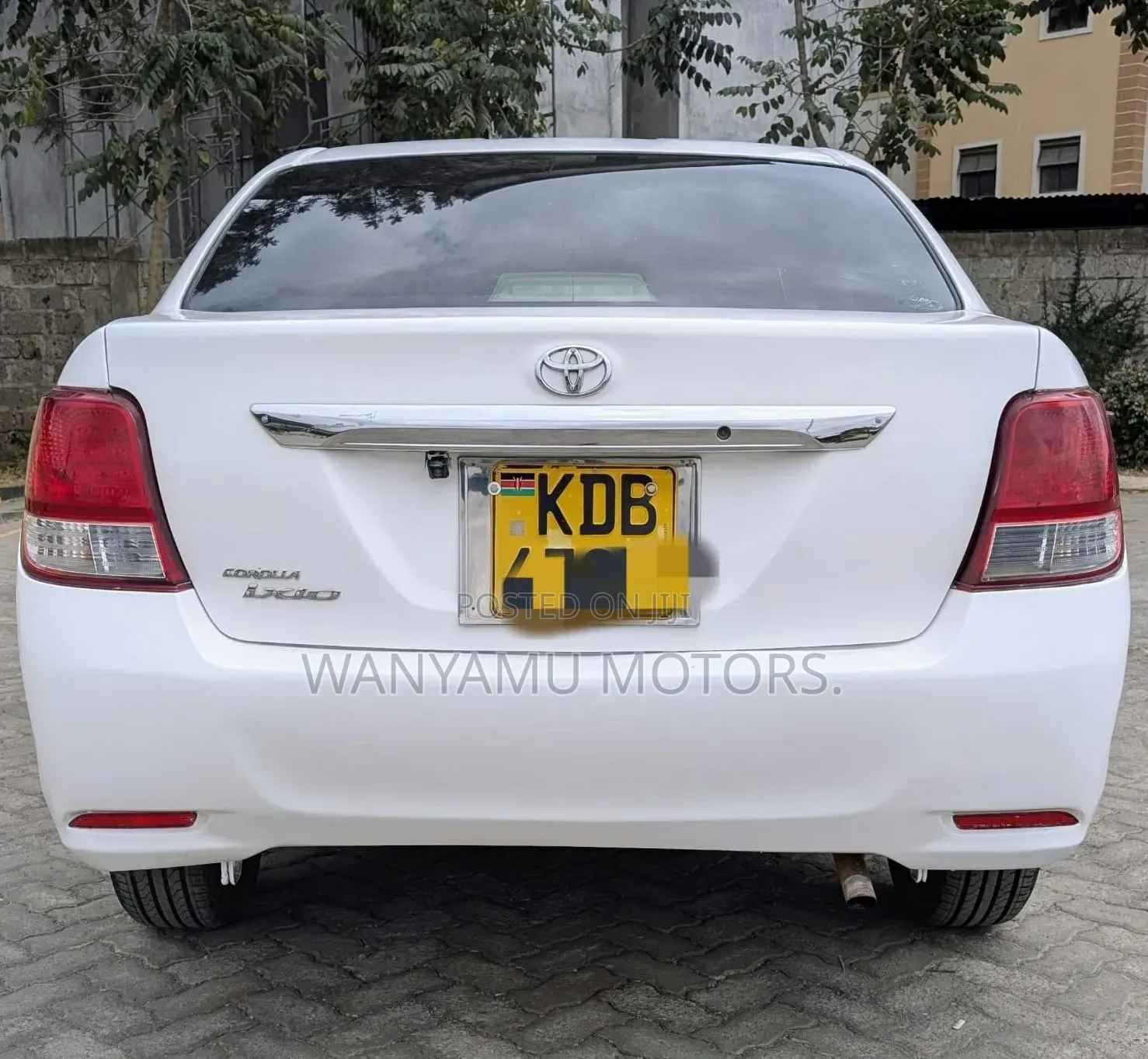 Toyota Axio 2013 White