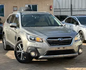 Subaru Outback 2.5i AWD 2019 Gold