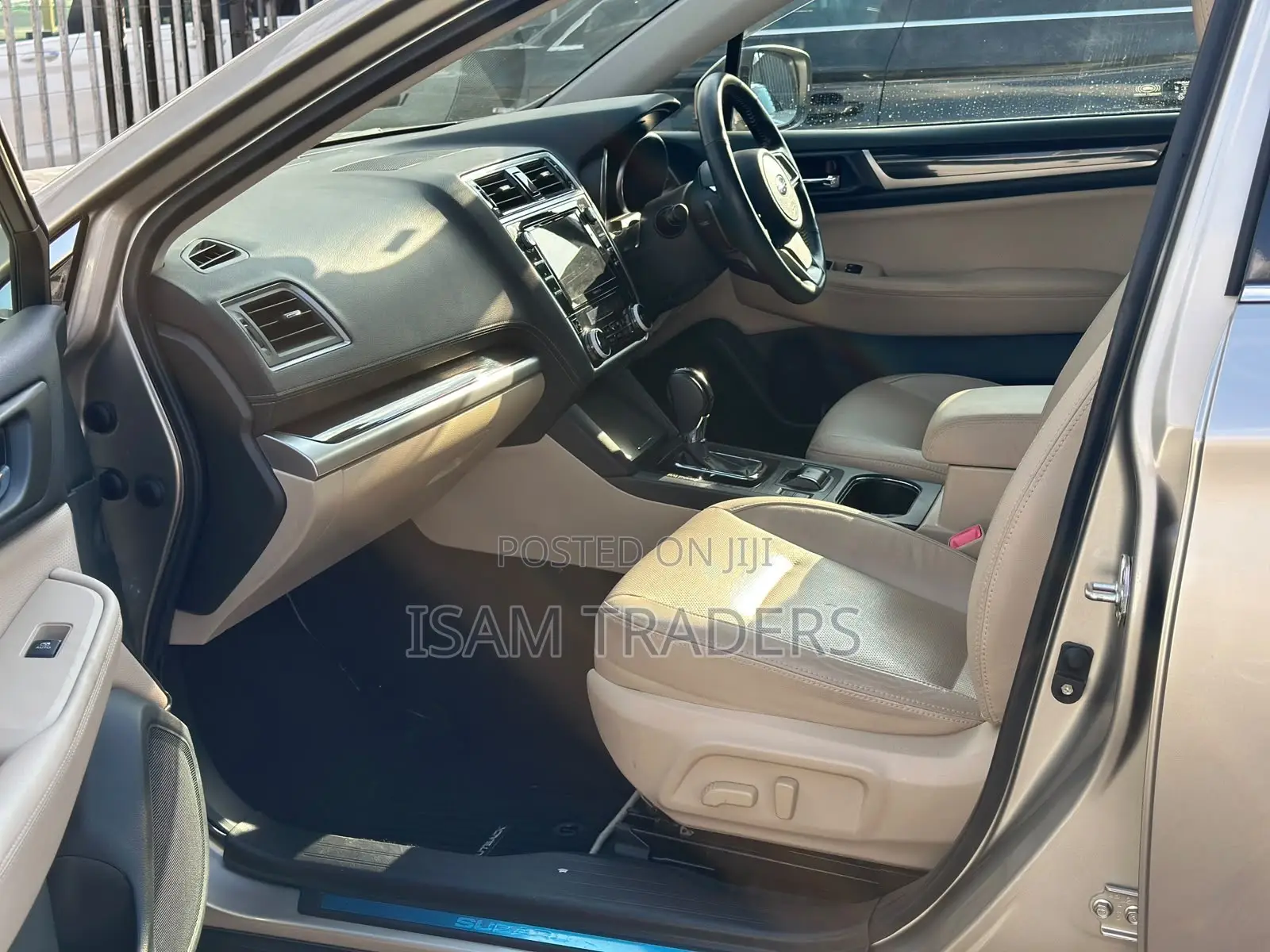 Subaru Outback 2.5i AWD 2019 Gold