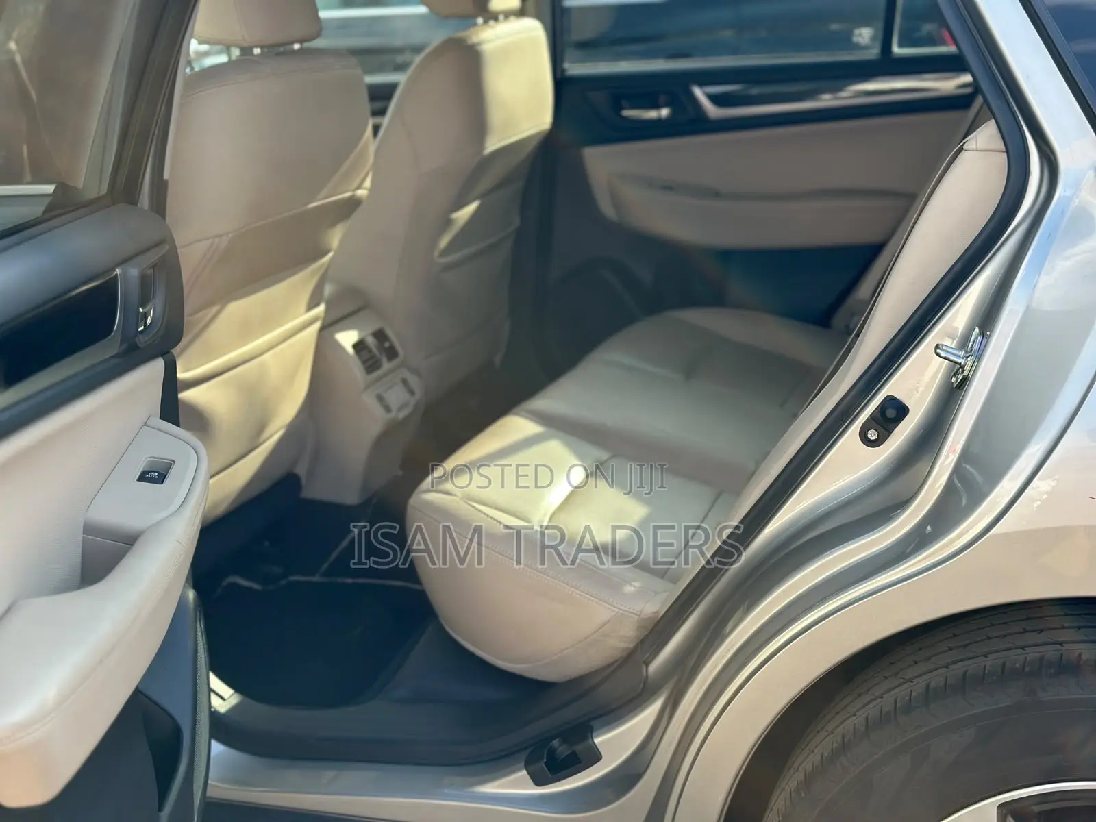 Subaru Outback 2.5i AWD 2019 Gold