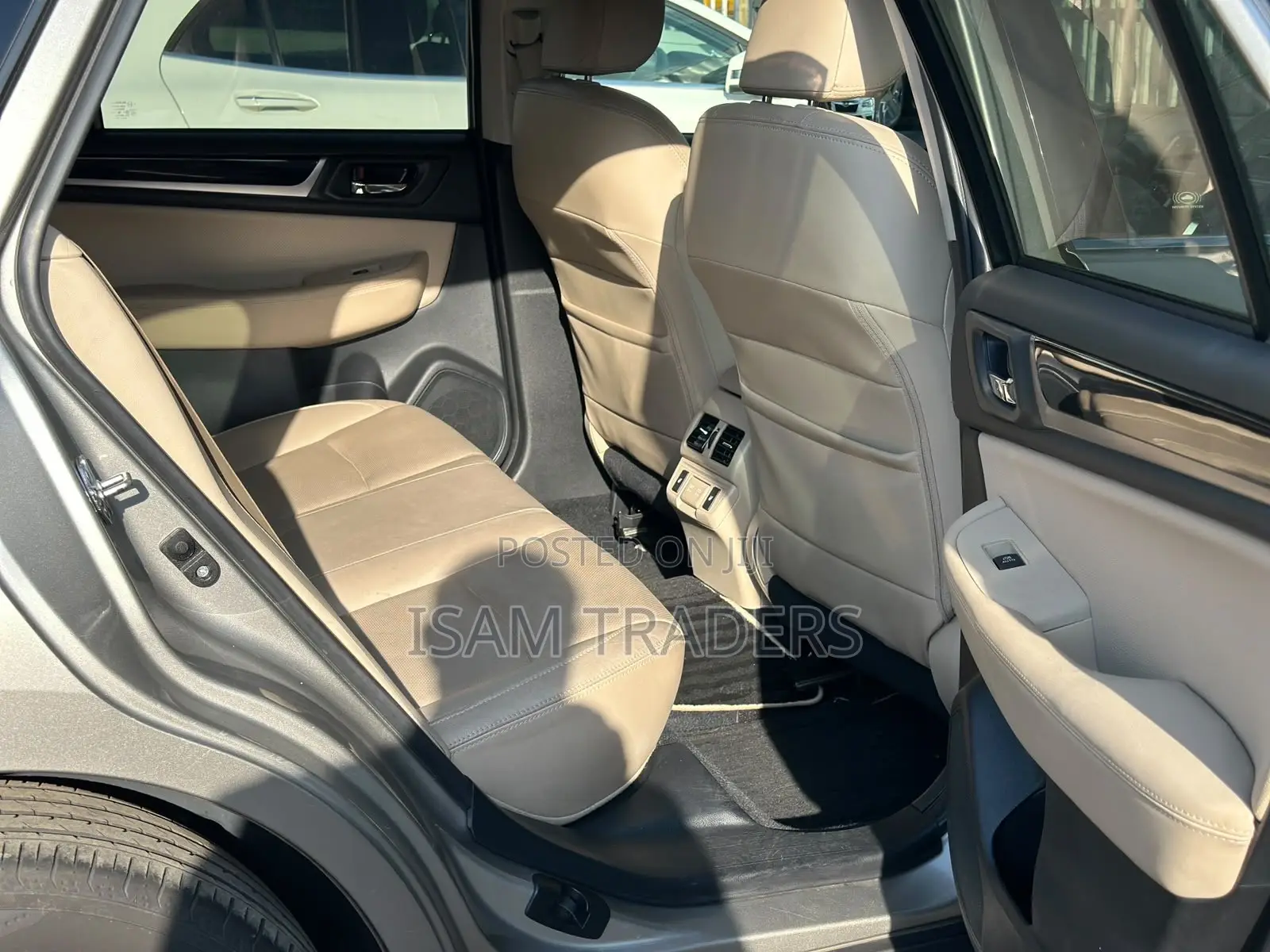 Subaru Outback 2.5i AWD 2019 Gold