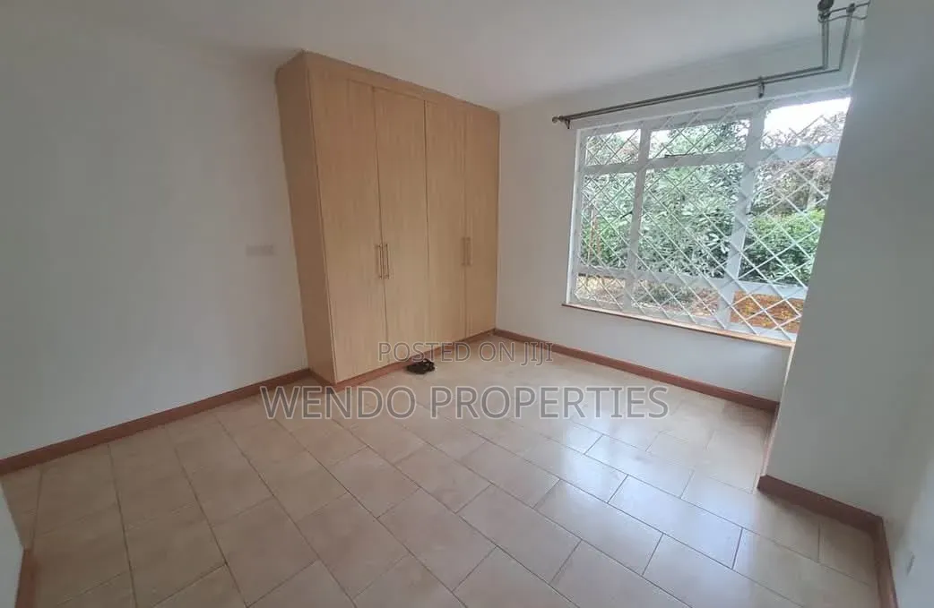 5bdrm Villa in Ngong CBD for rent