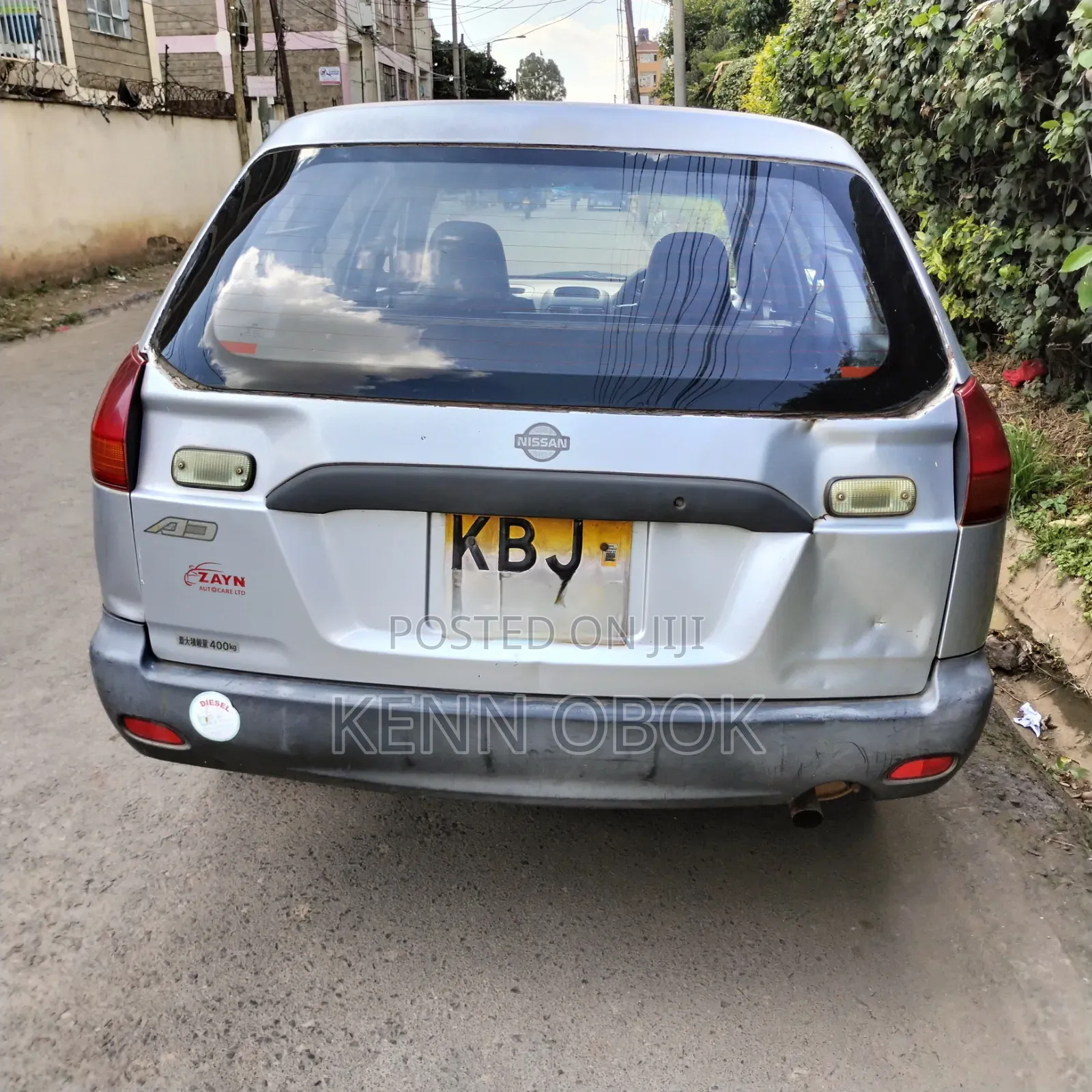 Nissan Advan 2003 Gray