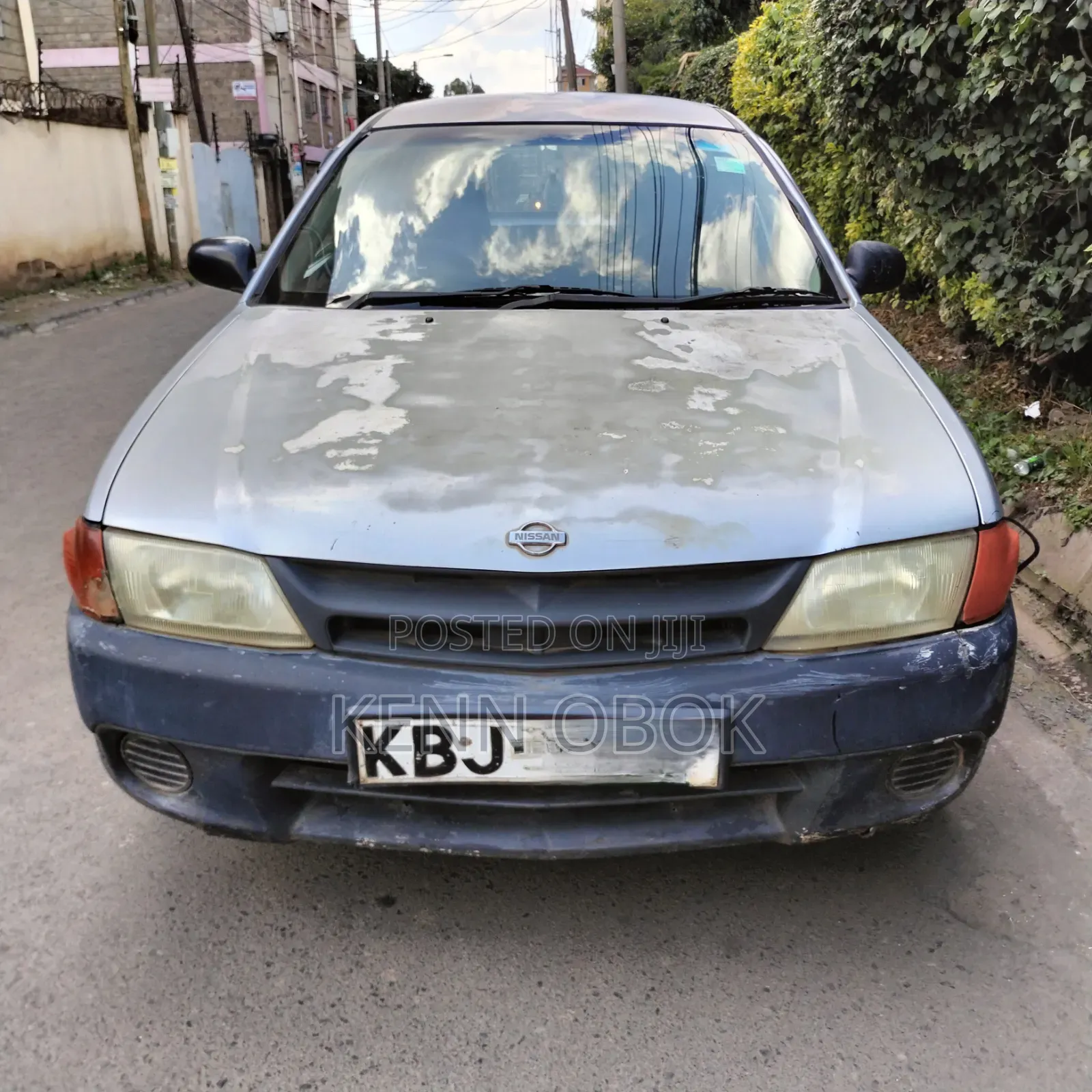 Nissan Advan 2003 Gray