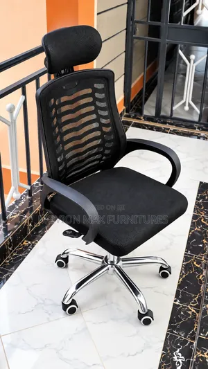 Office Chair/Rotating Chair