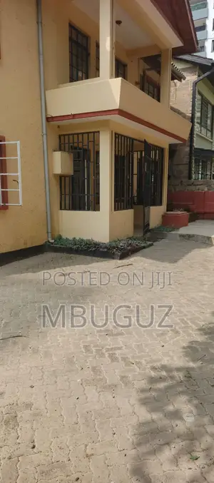 9bdrm Maisonette in South C for sale