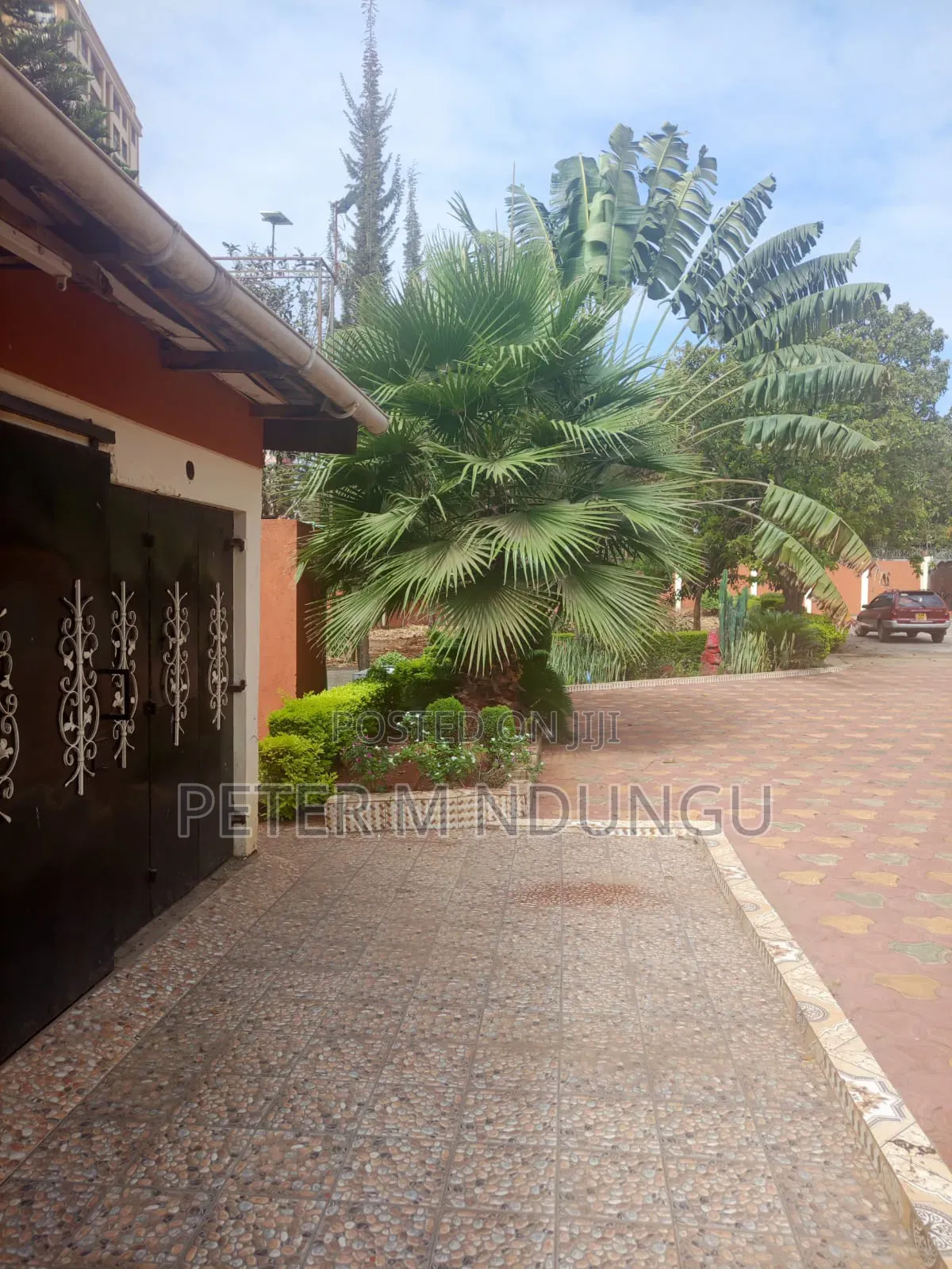 6bdrm Maisonette in Thome Five for rent