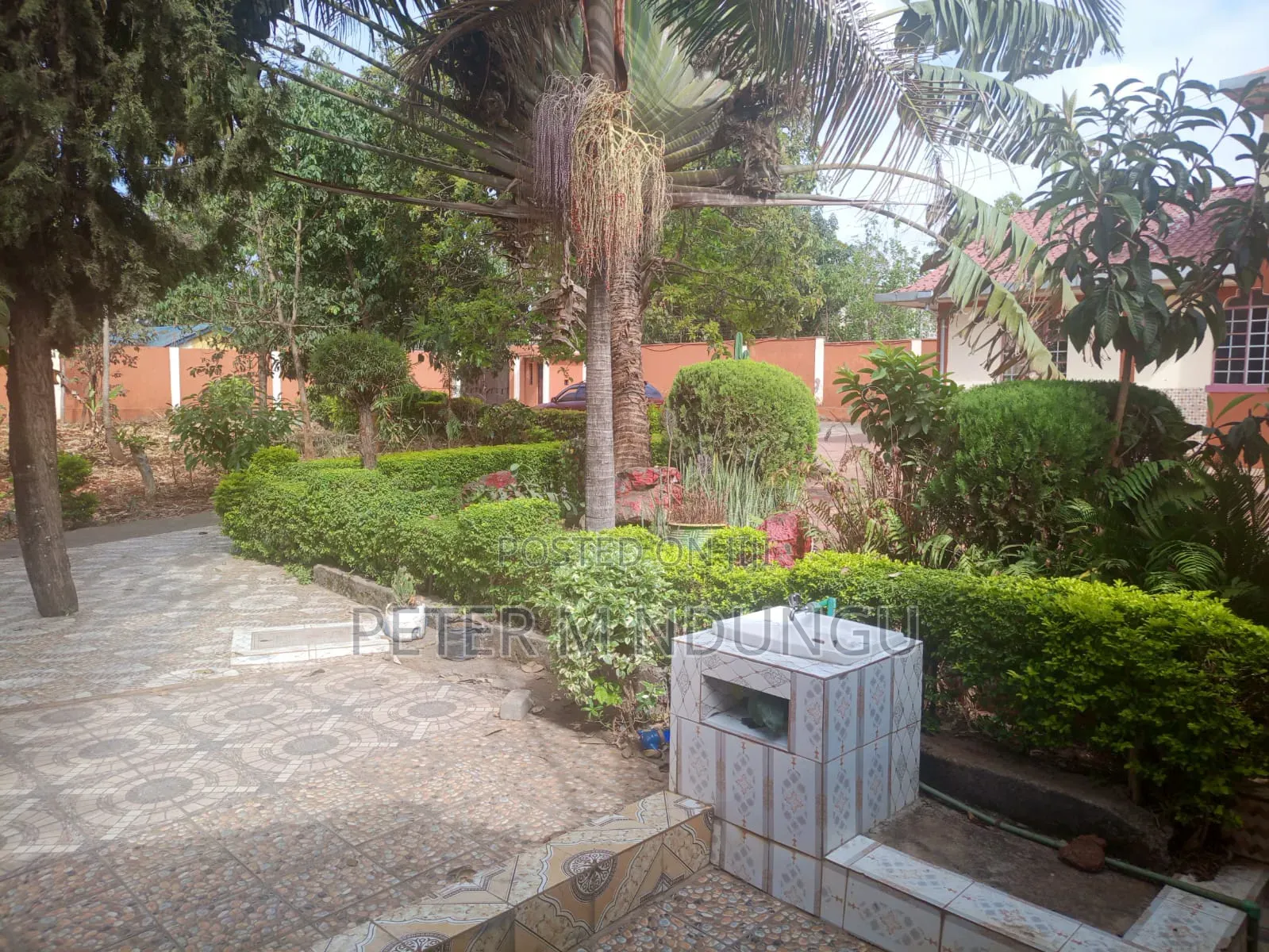 6bdrm Maisonette in Thome Five for rent