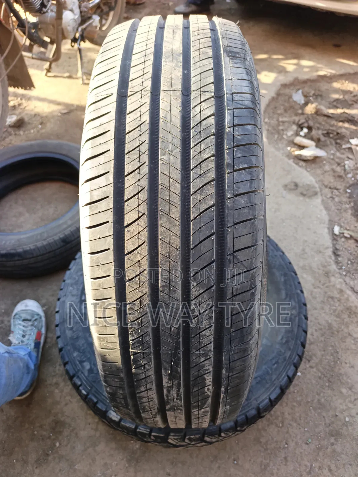 235/65r18 Dovroad