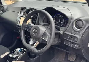 Nissan Note 2019 Silver