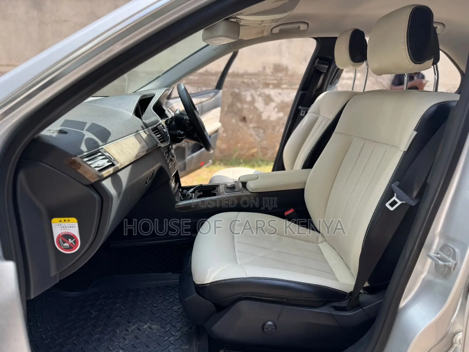 Mercedes-Benz E300 2010 Silver