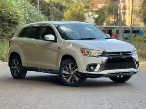 Mitsubishi RVR 2019 Pearl