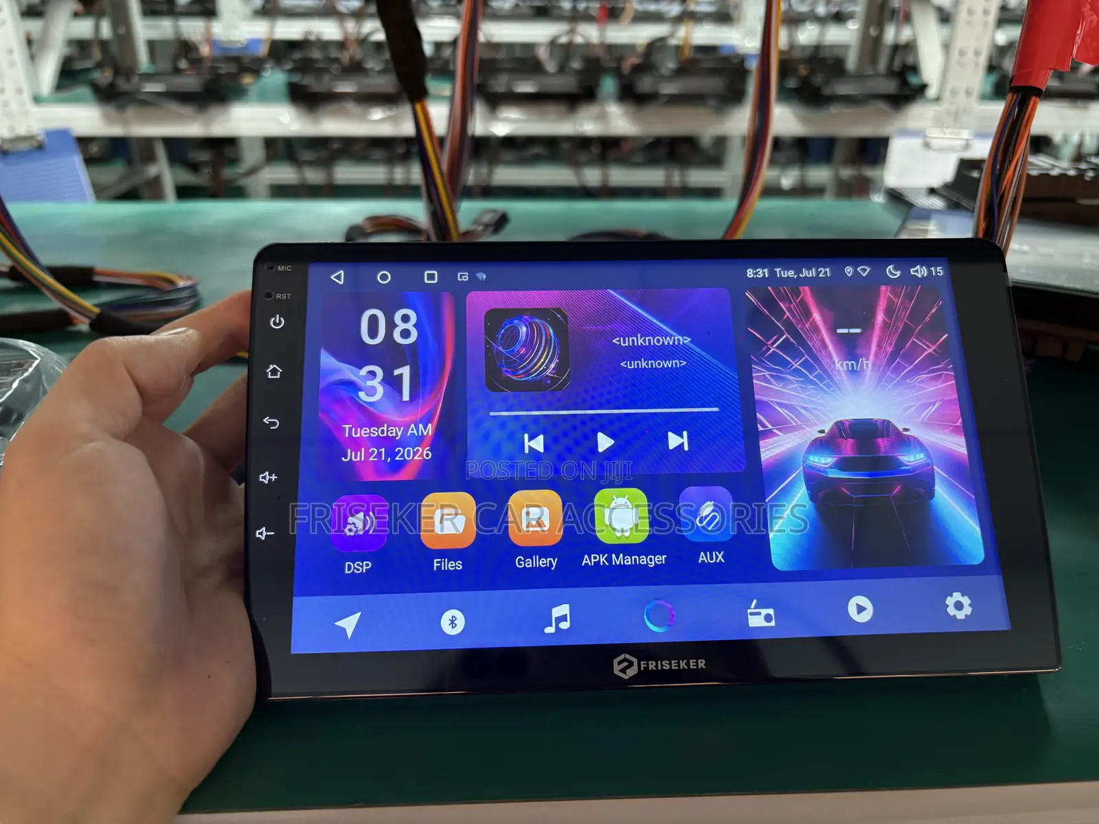 FRISEKER 9‐10 Inch Universal Android Car Radio CarPlay 2+32g/4+64g