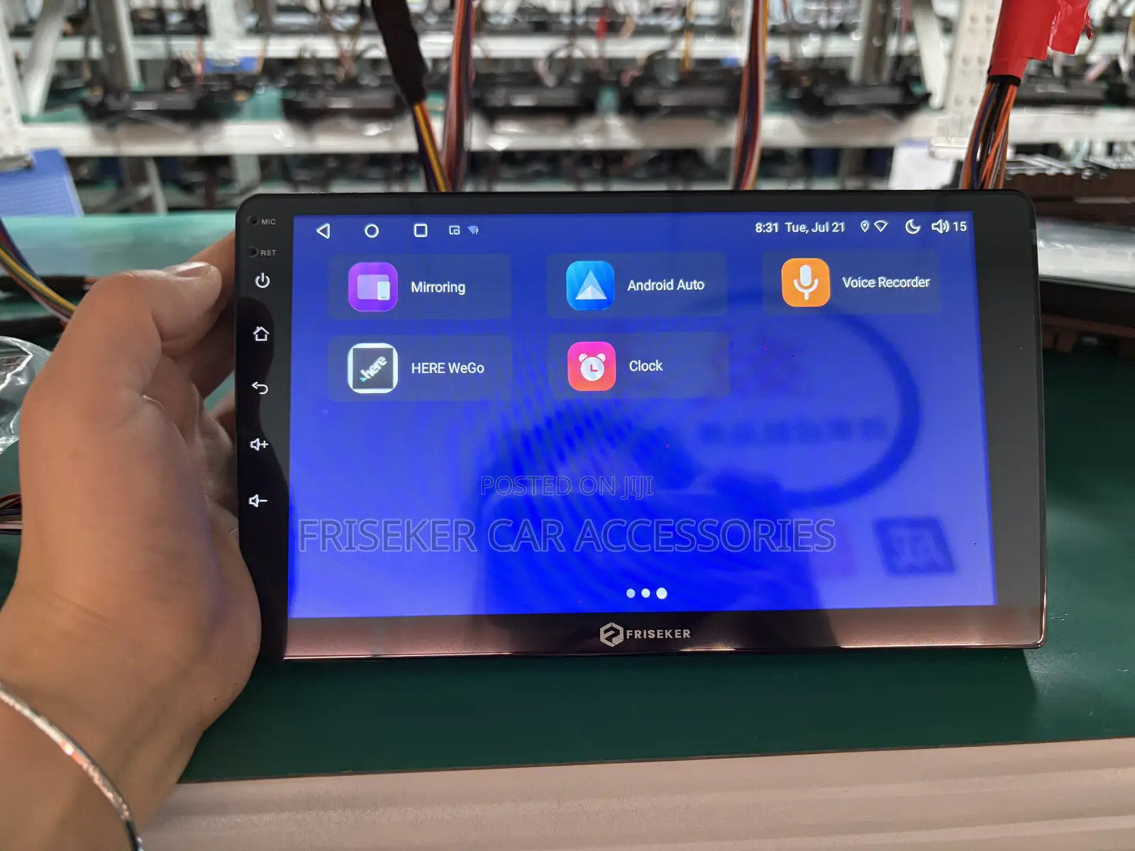 FRISEKER 9‐10 Inch Universal Android Car Radio CarPlay 2+32g/4+64g