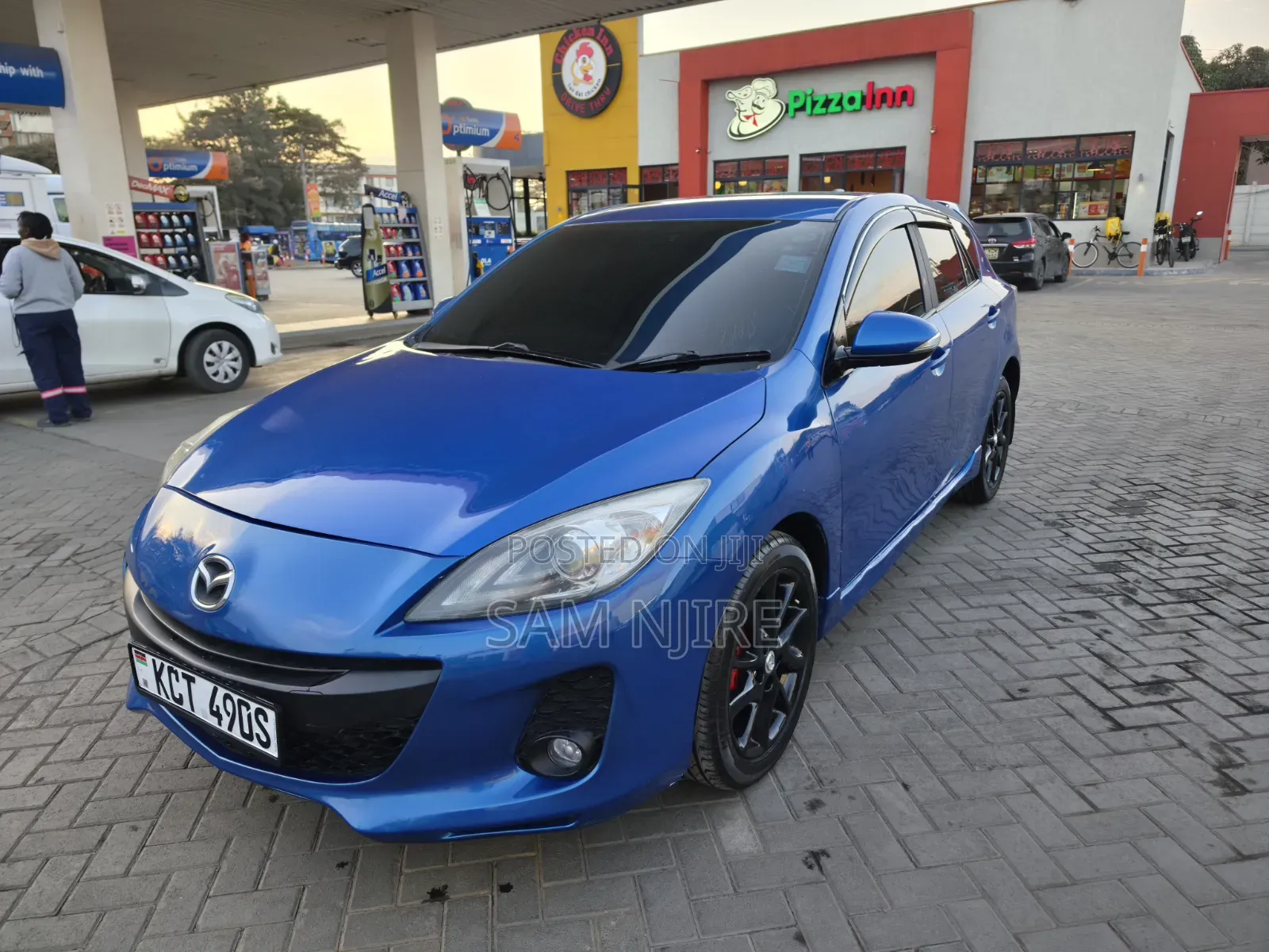 Mazda Axela 2013 Blue