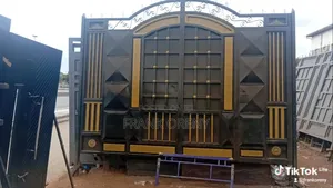 Still Gate