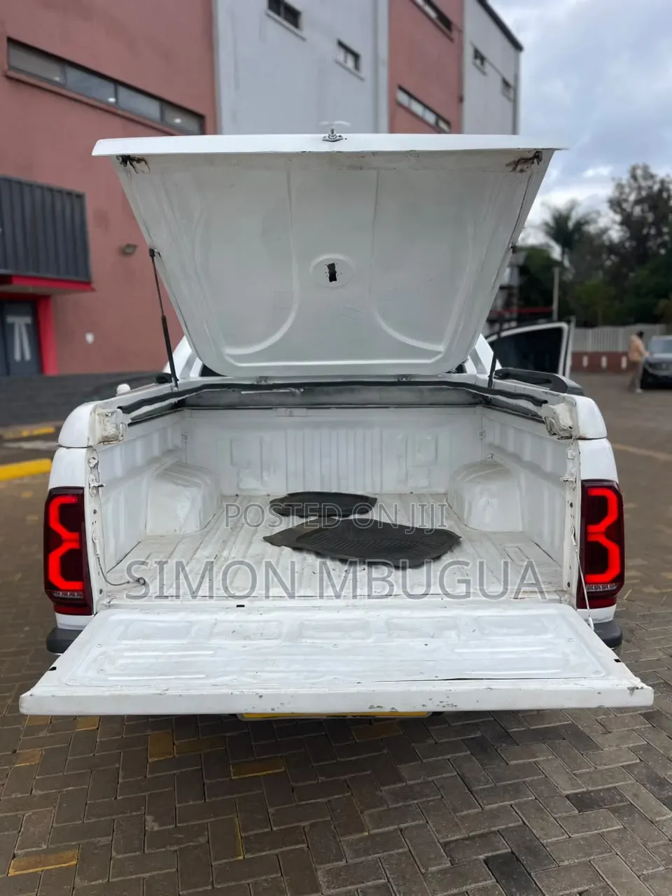 Toyota Hilux 2008 White