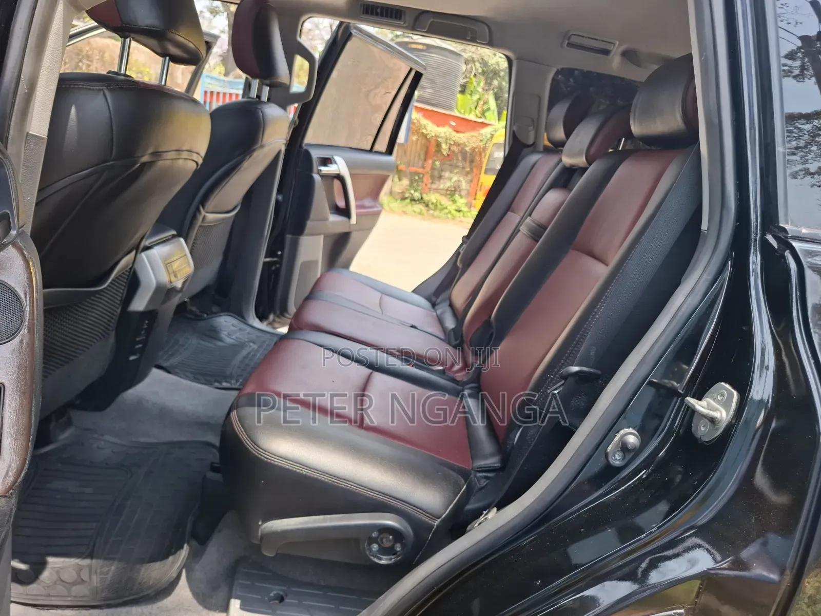 Toyota Land Cruiser Prado 3.0 TD 2011 Black