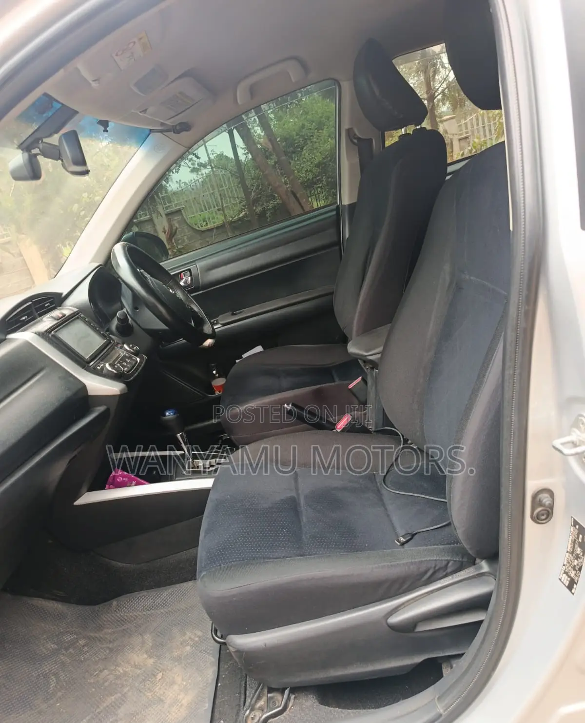 Toyota Corolla Fielder 2013 Silver