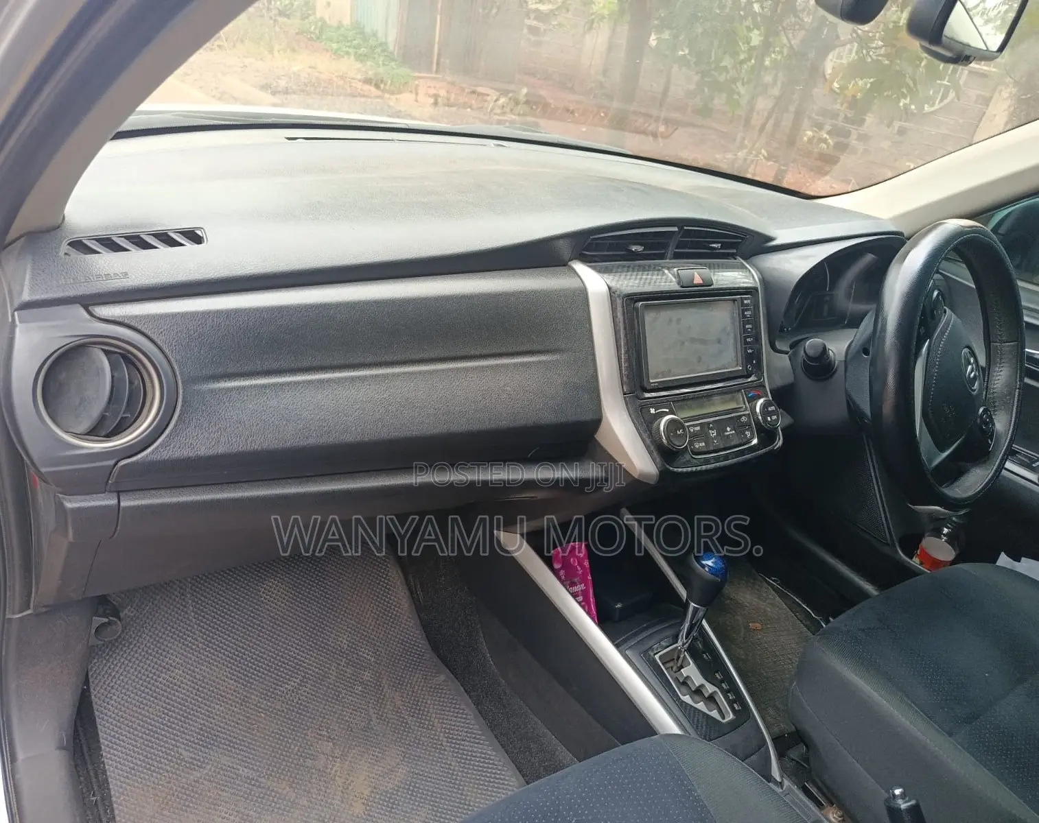 Toyota Corolla Fielder 2013 Silver