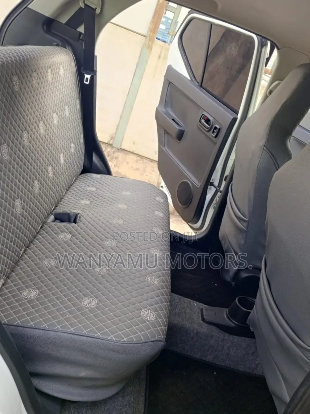Suzuki Alto 2018 White