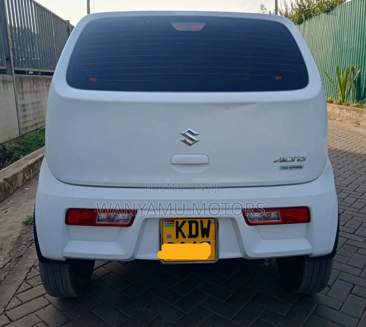 Suzuki Alto 2018 White