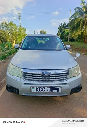 Subaru Forester 2011 Silver