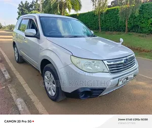 Subaru Forester 2011 Silver