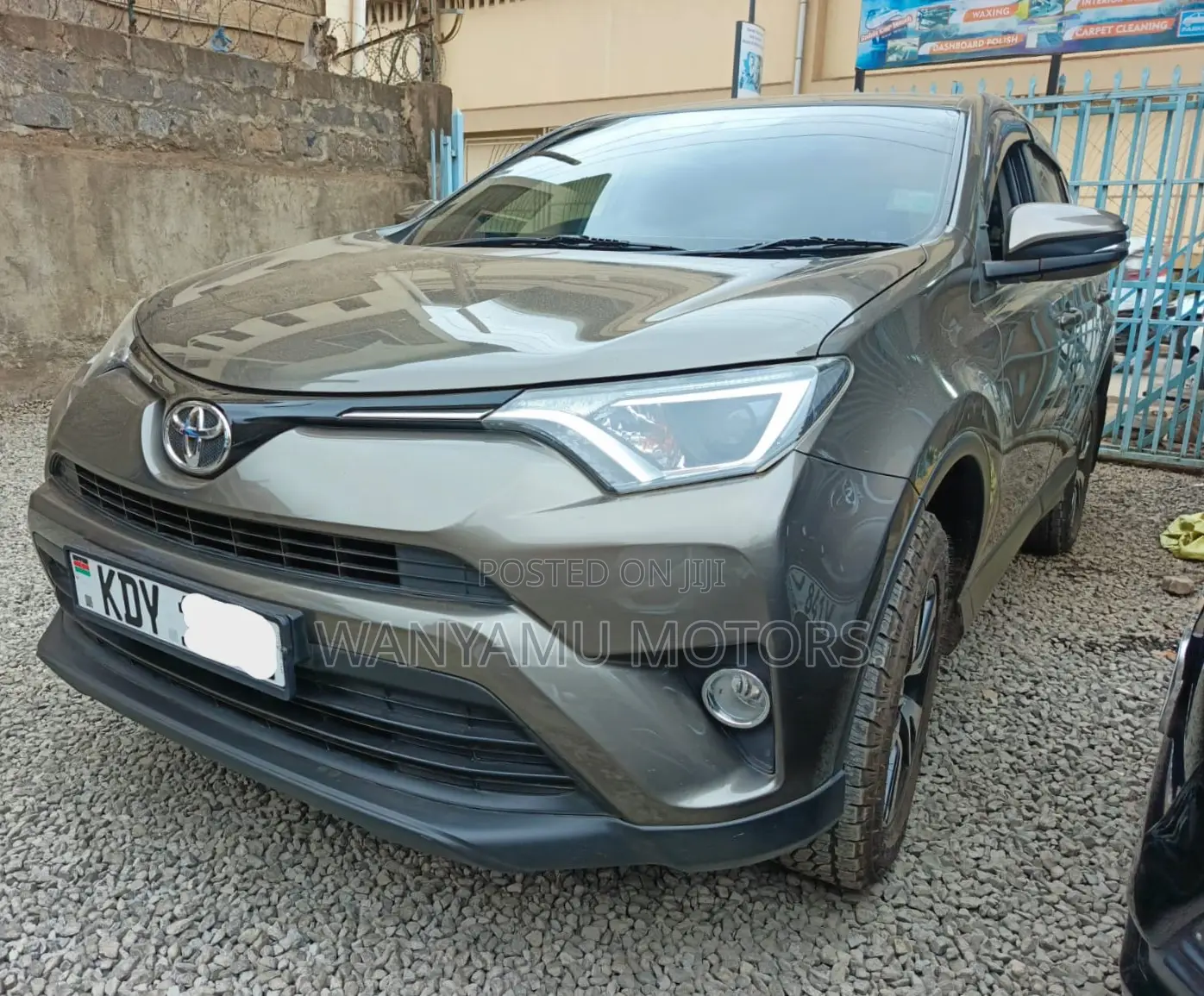 Toyota RAV4 2017 Gray