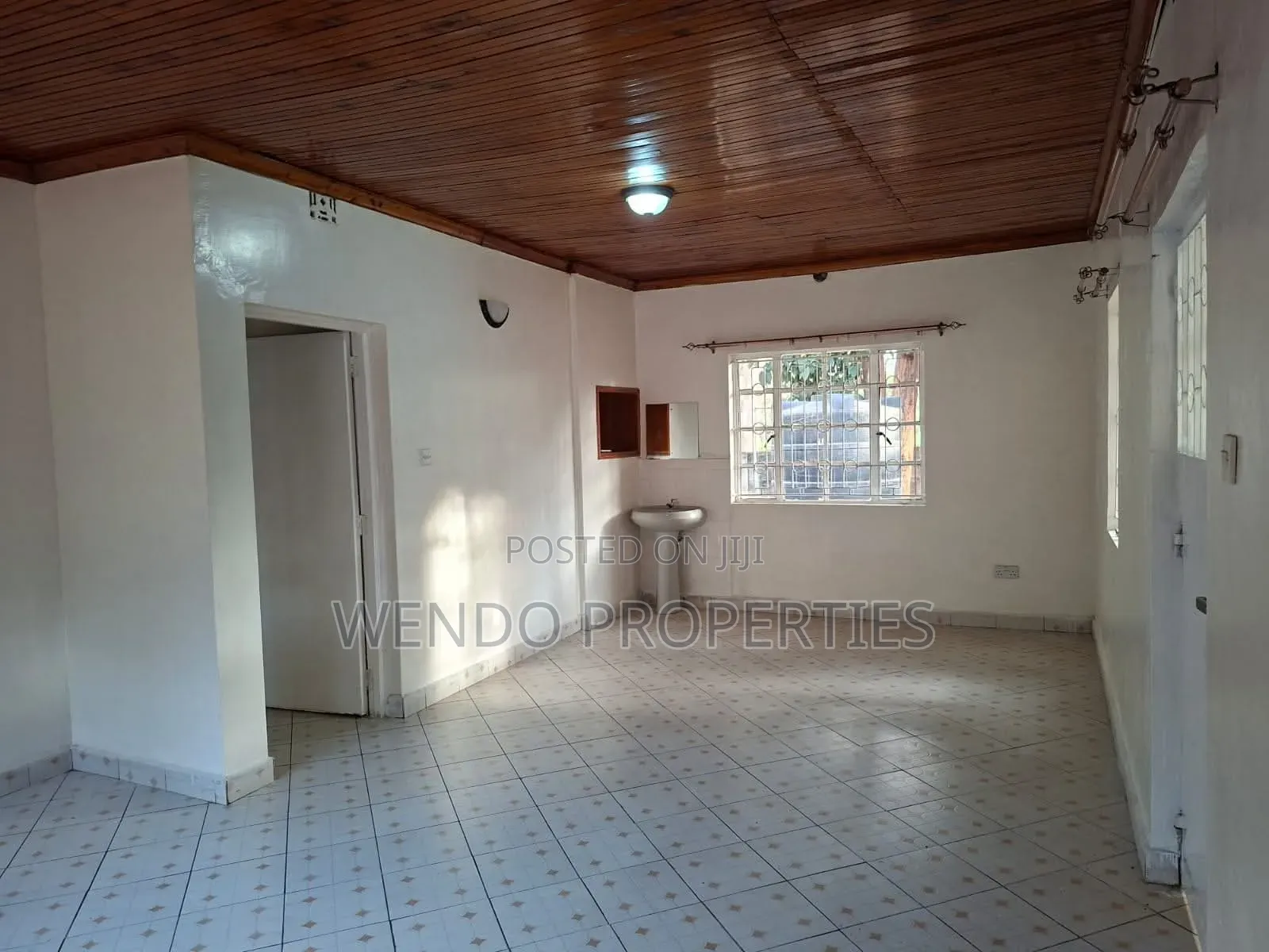3bdrm Bungalow in Karen C for rent