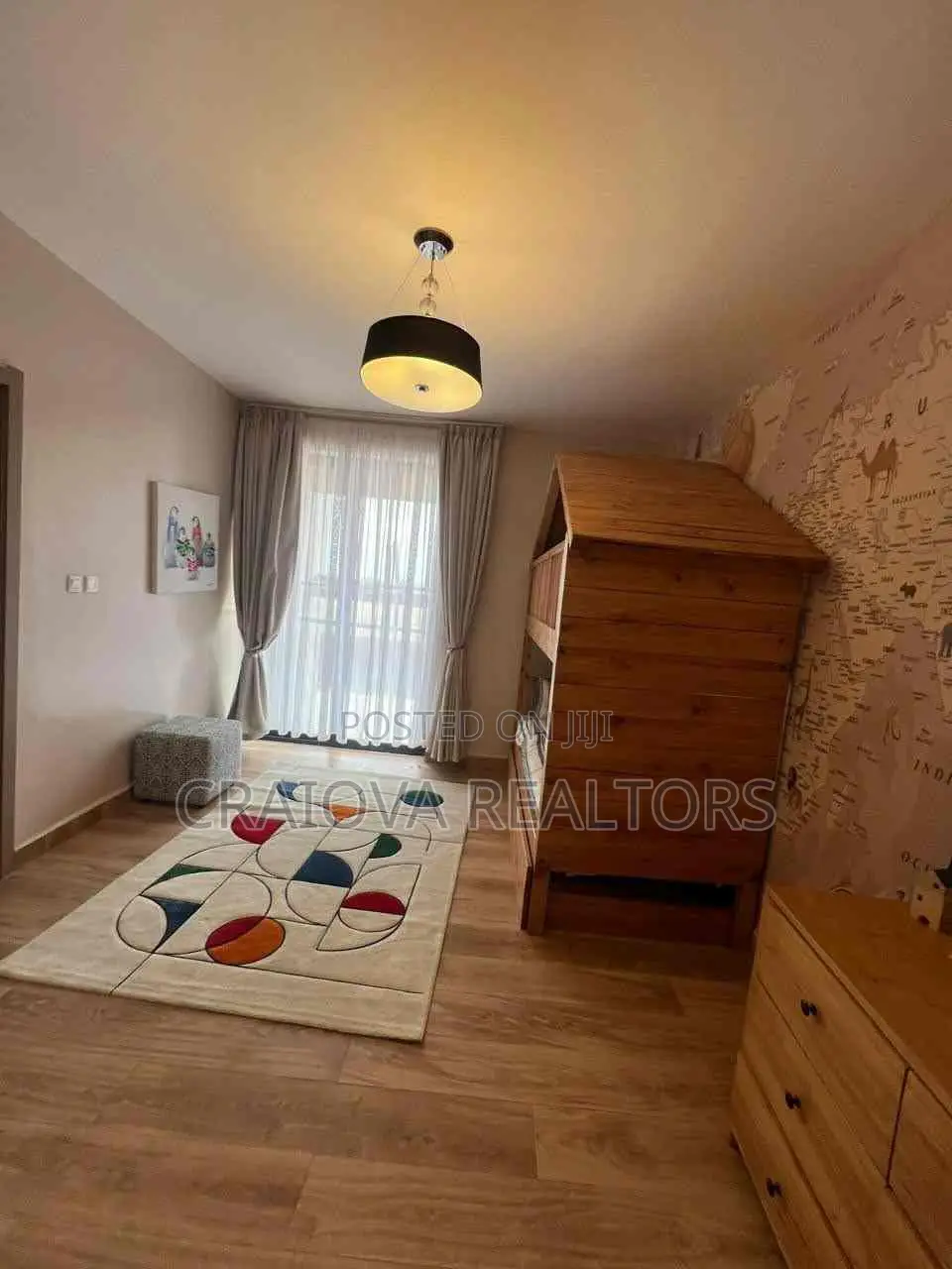 3bdrm Duplex in Hotel 67 Area for sale