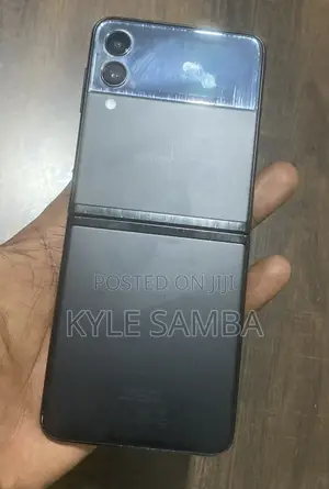 Samsung Galaxy Z Flip 3 128 GB Black