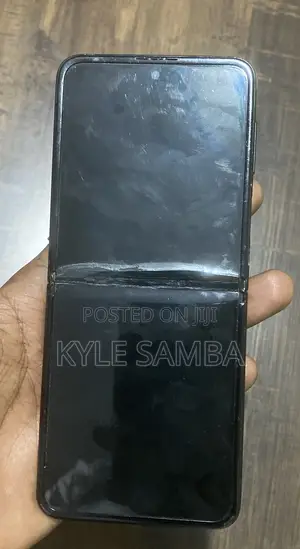 Samsung Galaxy Z Flip 3 128 GB Black
