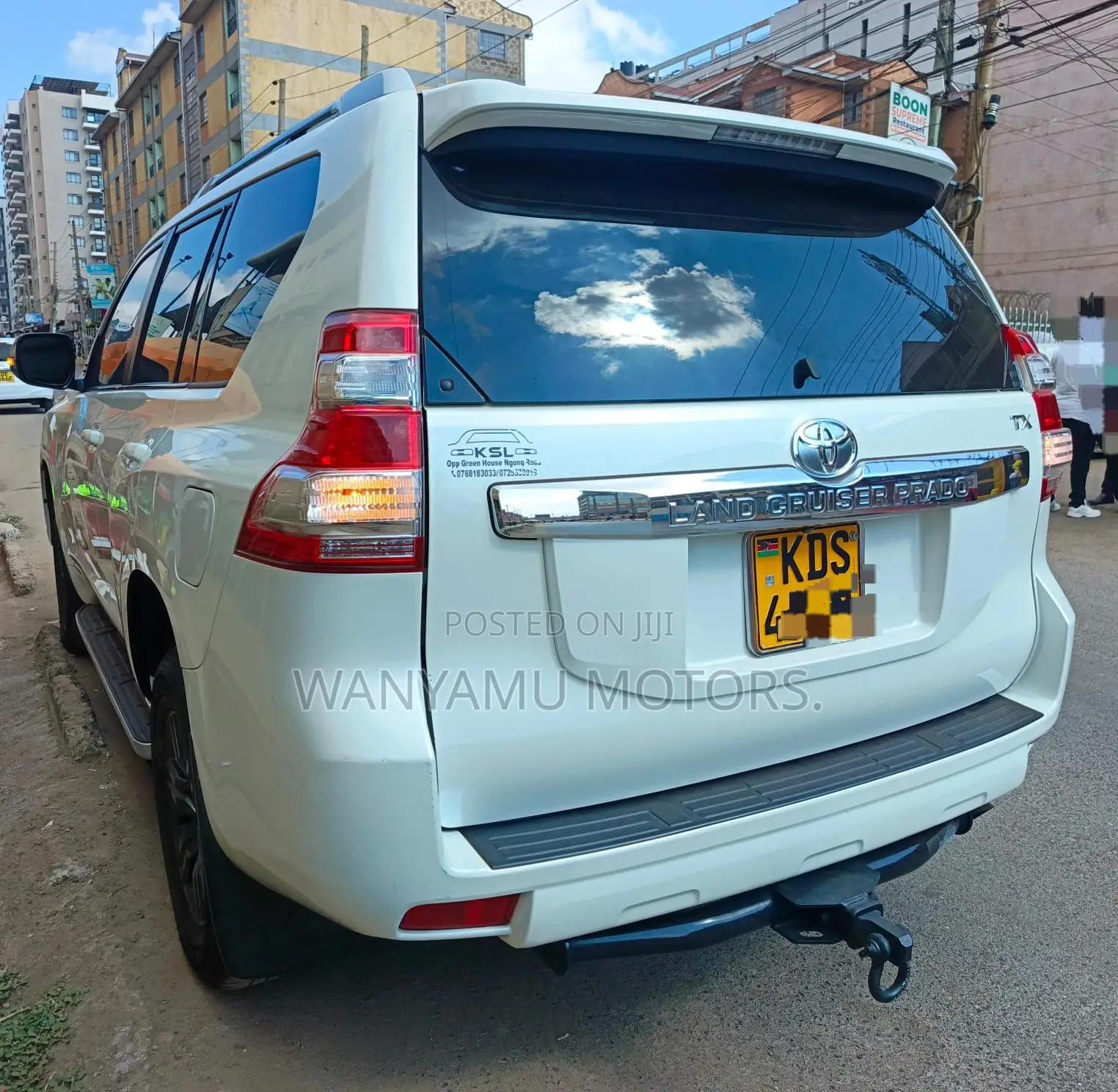 Toyota Land Cruiser Prado 2017 White