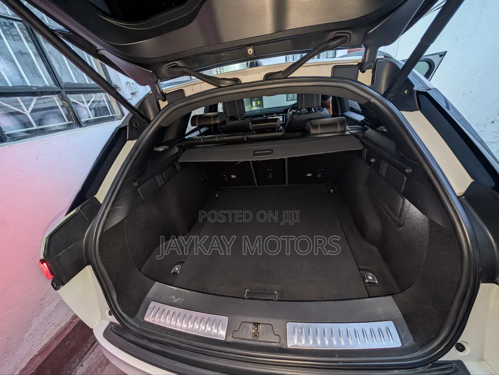Land Rover Range Rover Velar 2020 White