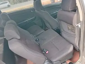 Toyota Wish 2006 Silver