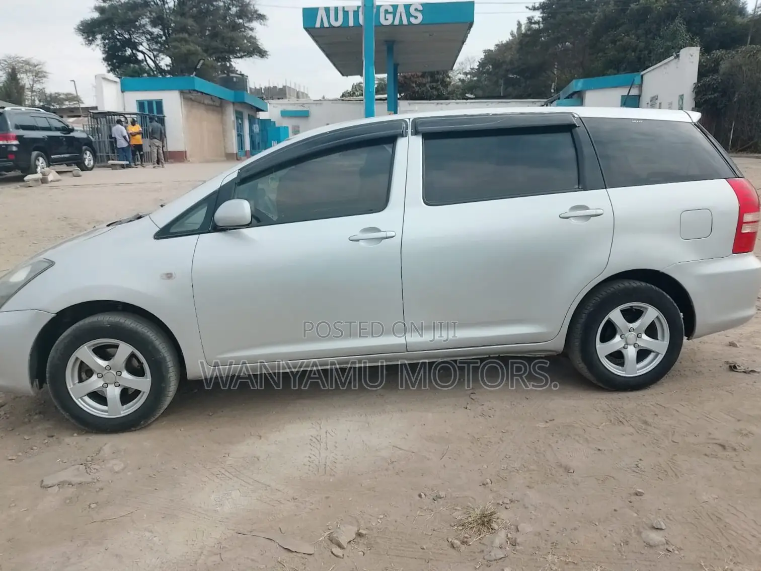 Toyota Wish 2006 Silver