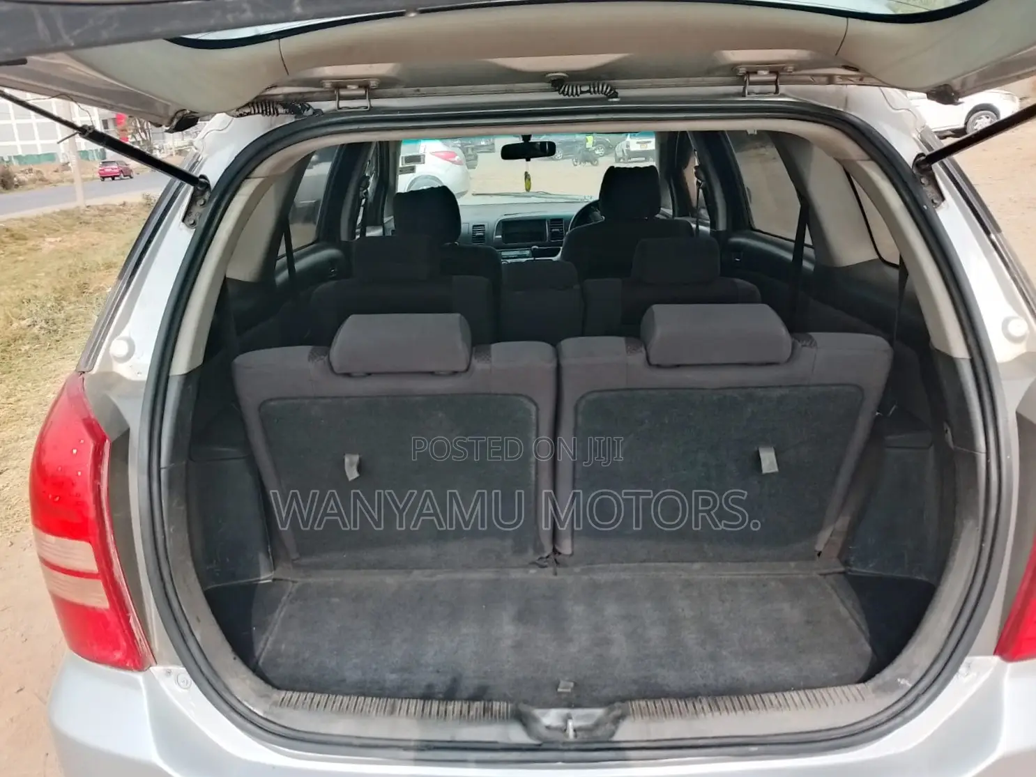Toyota Wish 2006 Silver