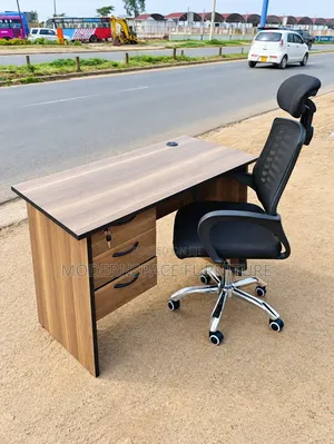 Executive Office Desk With Ergonomic Headrest Office Chair