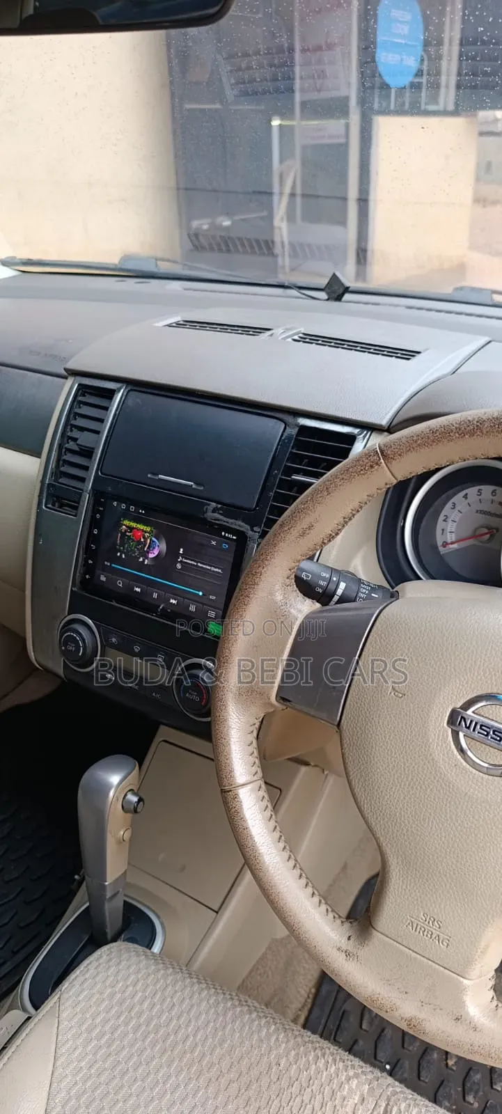 Nissan Tiida 2012 Beige