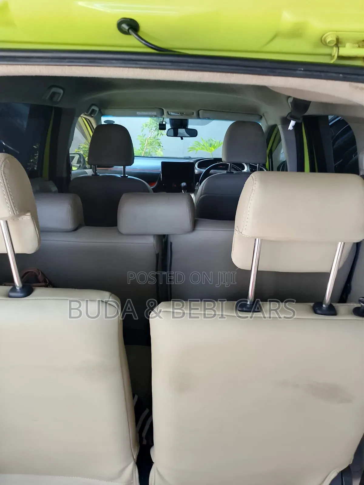 Toyota Ractis 2016 Green