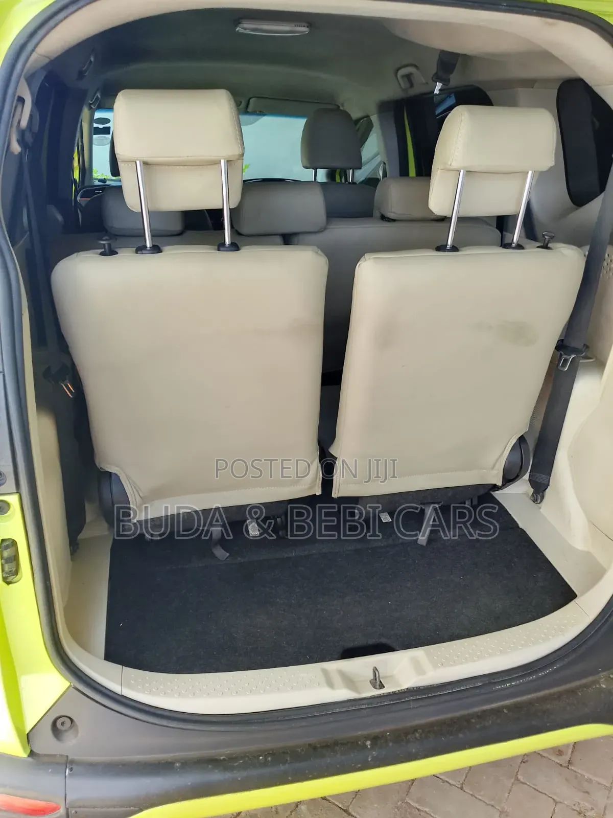 Toyota Ractis 2016 Green