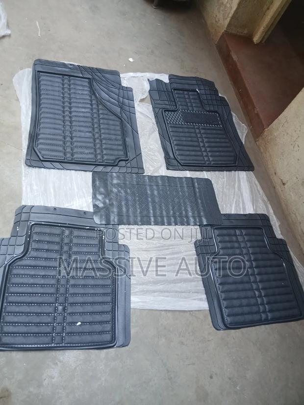 Black 3d Car Mats - thumbnail 2