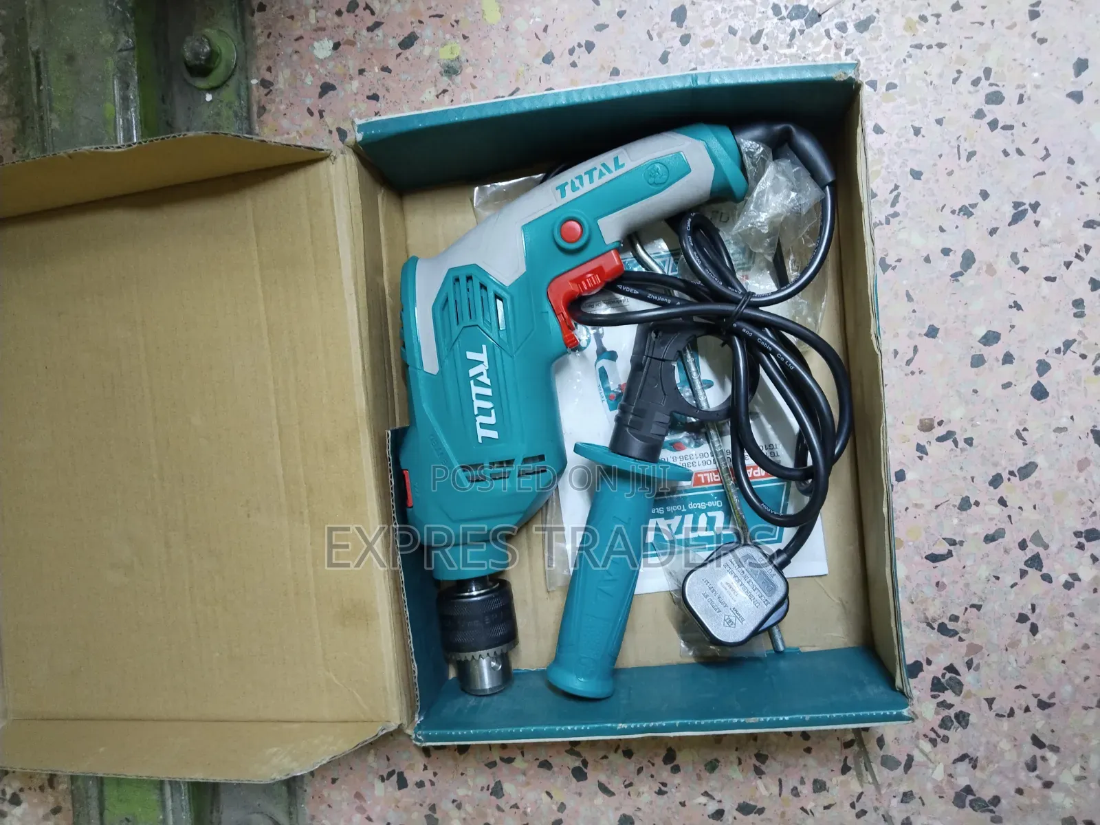 Total 650 Watts Impact Drill