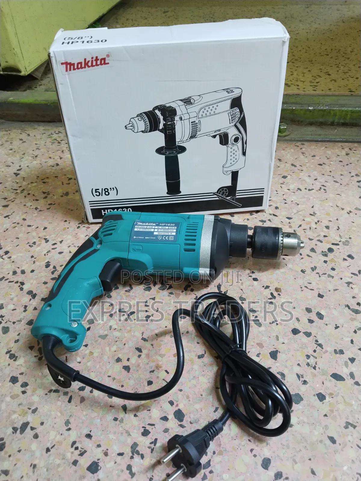 850 W Makita Impact Drill