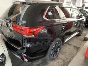 Mitsubishi Outlander 2.4 PHEV AWD 2019 Black