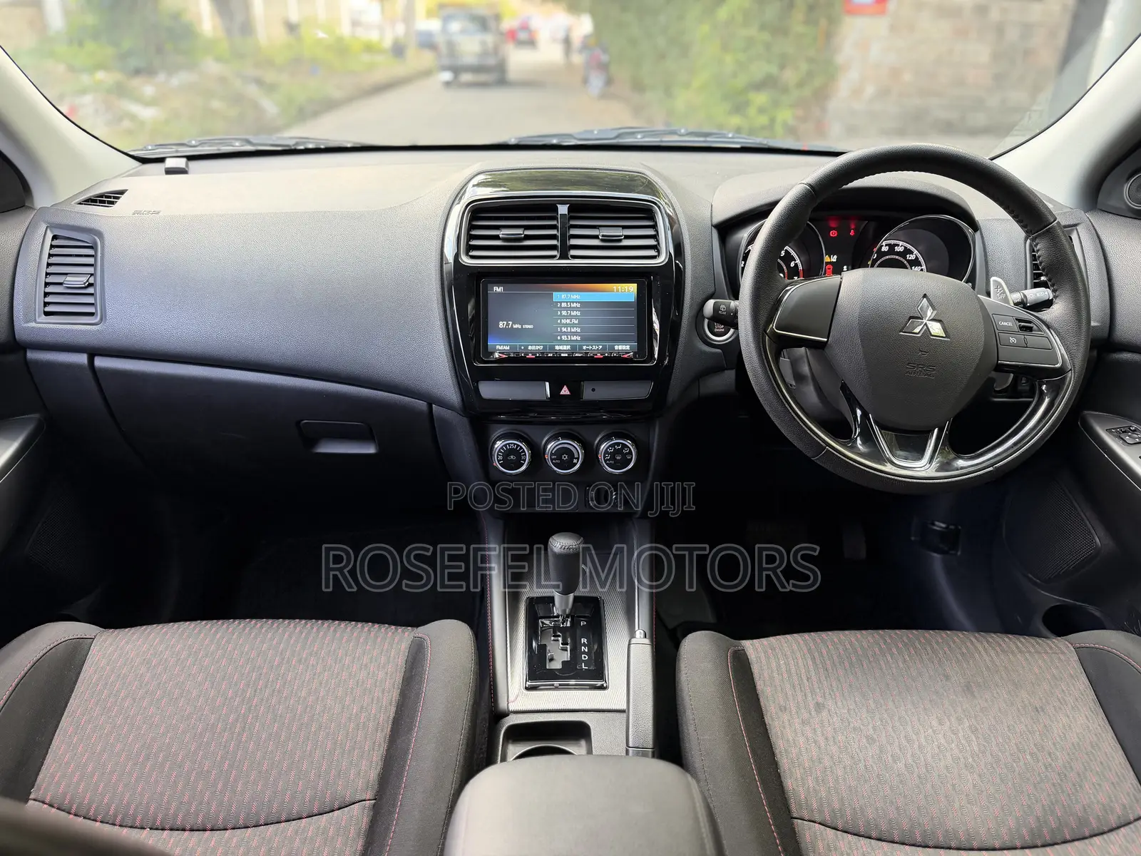 Mitsubishi RVR 2019 White